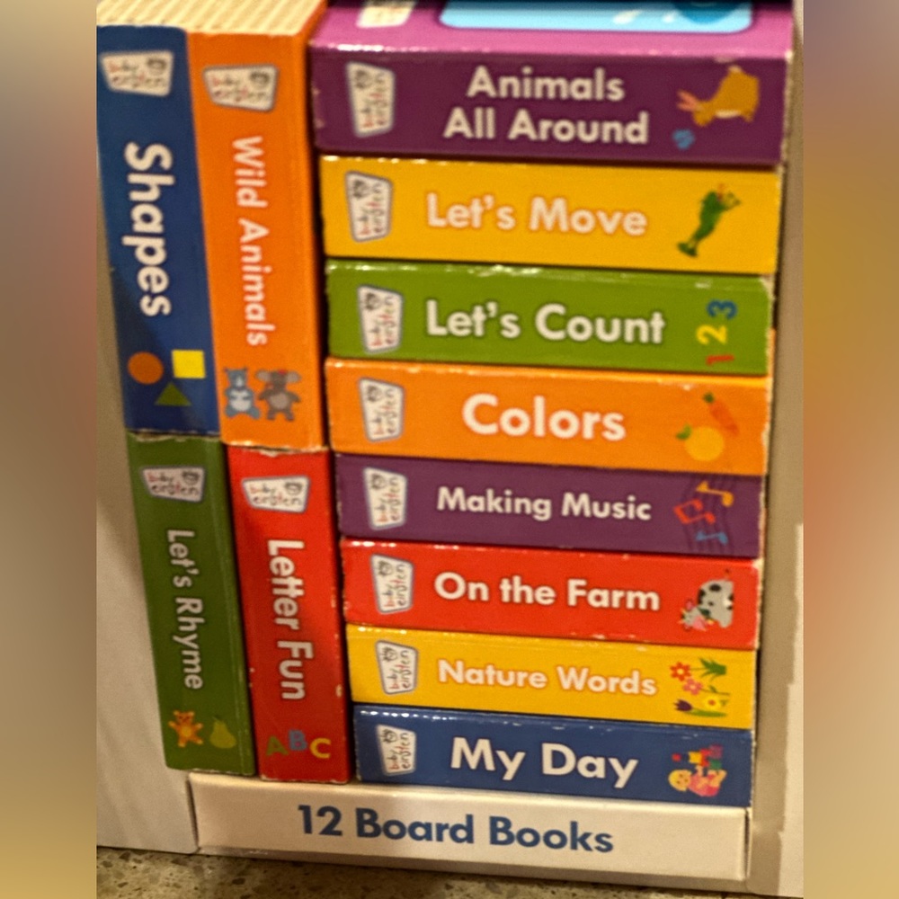 Baby Einstein 12 Board Books by PI LTD. Children's Features colors,music,animals - Picture 13 of 15